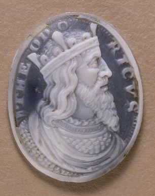 Камея с изображением Теодориха I в профиль