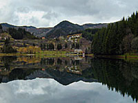 Озеро Сен-Марсиаль (Рона-Альпы, Ардеш)