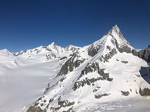 Гора Финстерархорн (Finsteraarhorn): 4 274 м
