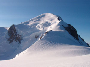Гора Рошер-де-ла-Турнетт (Rochers de la Tournette): 4 677 м