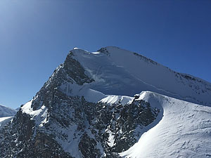 Гора Штральхорн (Strahlhorn): 4 190 м
