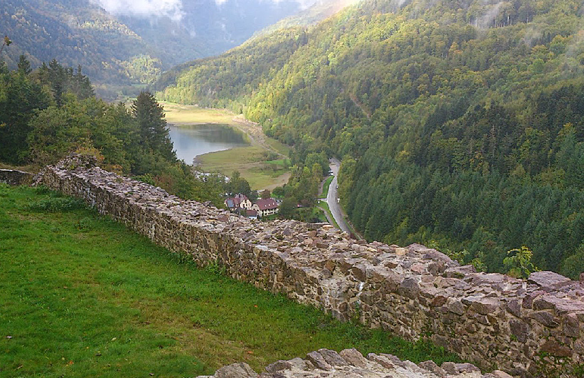 Озеро Вильданштейн. Руины замка