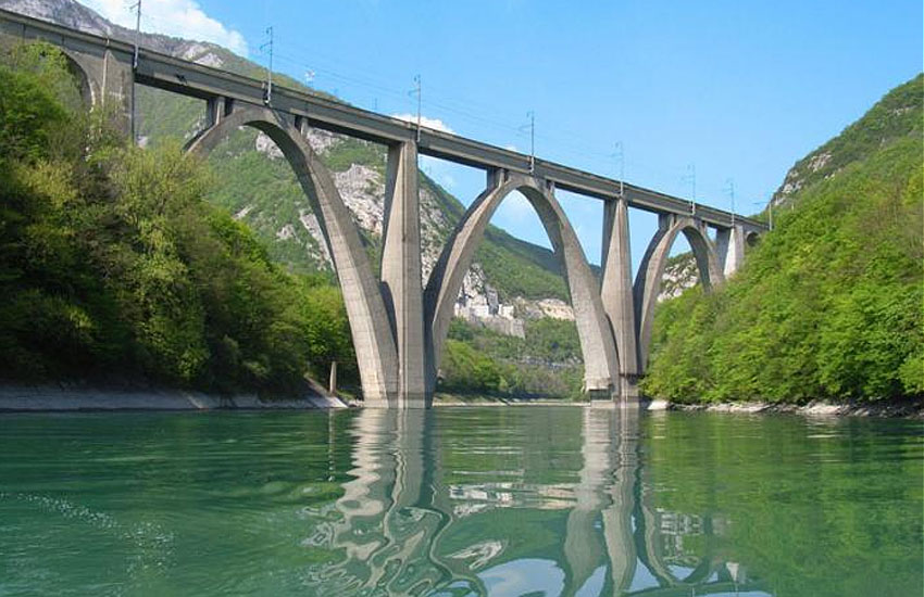 Река Рона (Rhone): виадук де Лонжерей (Viaduc de Longeray)