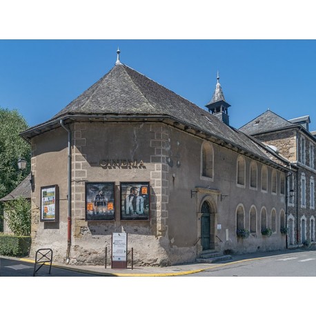 Бывший приют в Сен-Женье-д'Ольт (Ancien hospice de Saint-Geniez-d'Olt)