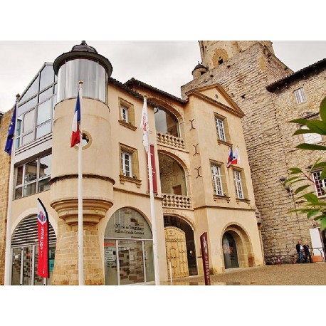 Центр туризма в Мийо (Office de Tourisme Millau Grands Causses)