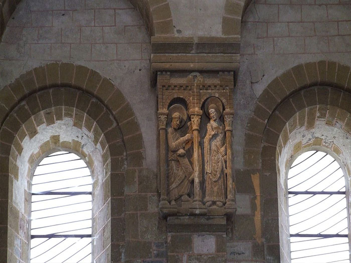Витражи и скульптуры аббатства Сент-Фой в Конке (Abbatiale Sainte-Foy de Conques)